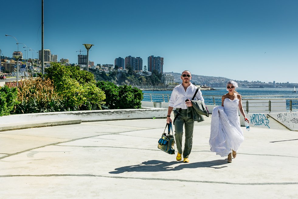 sesion post boda trash the dress en valparaiso y viña del mar