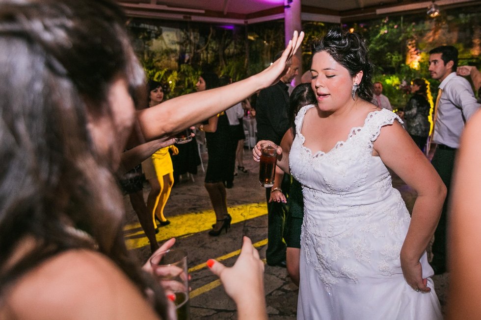 bodas,chile,fotografias,fotografo,fotos,hotel manquehue,matrimonios,santiago, matrimonio-parroquia-de-los-santos-angeles-custodios-hotel-manquehue-441.jpg