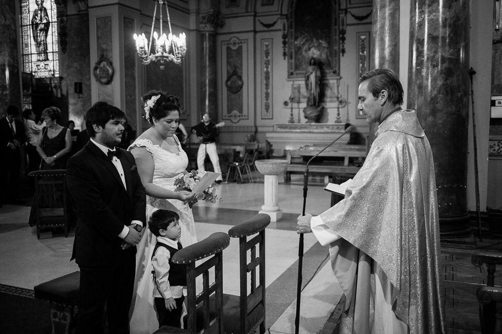 bodas,chile,fotografias,fotografo,fotos,hotel manquehue,matrimonios,santiago, matrimonio-parroquia-de-los-santos-angeles-custodios-hotel-manquehue-68.jpg