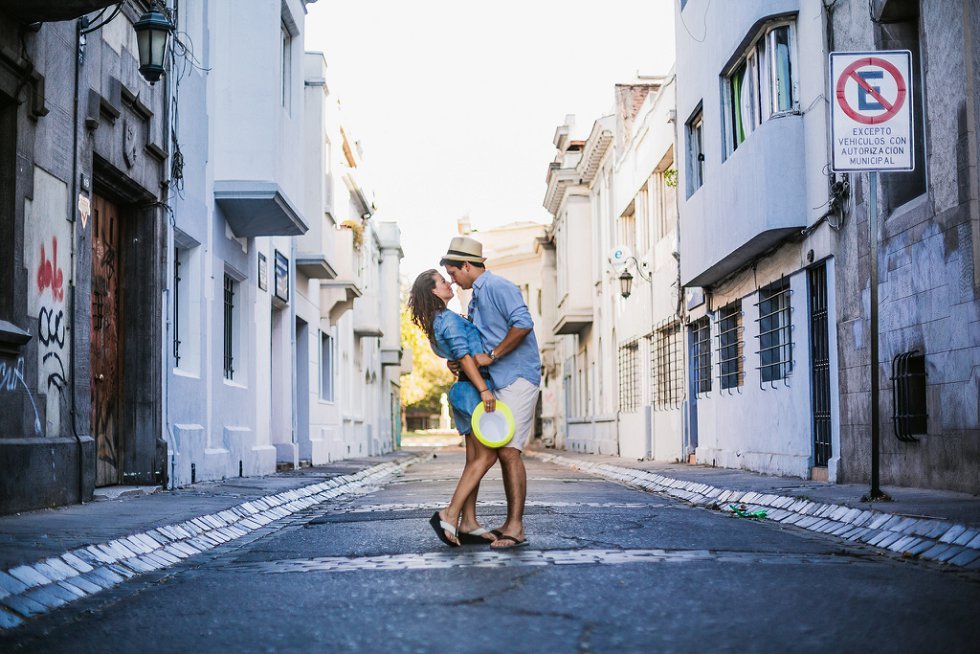 barrio concha y toro,chile,engagement,fotografo,pareja,preboda,santiago,sesion,sesion de fotos,sesion preboda, sesion-preboda-engagement-barrio-concha-y-toro-daniyfran-86.jpg