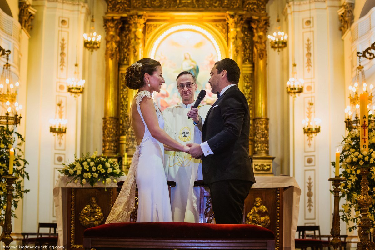 alto san francisco,bodas,fotografia de bodas,fotografo,iglesia san ignacio,la marqueza,lised marquez,matrimonio,matrimonios,san francisco,santiago, fotos-de-matrimonio-alto-san-francisco-santiago-clauyclau-30.jpg
