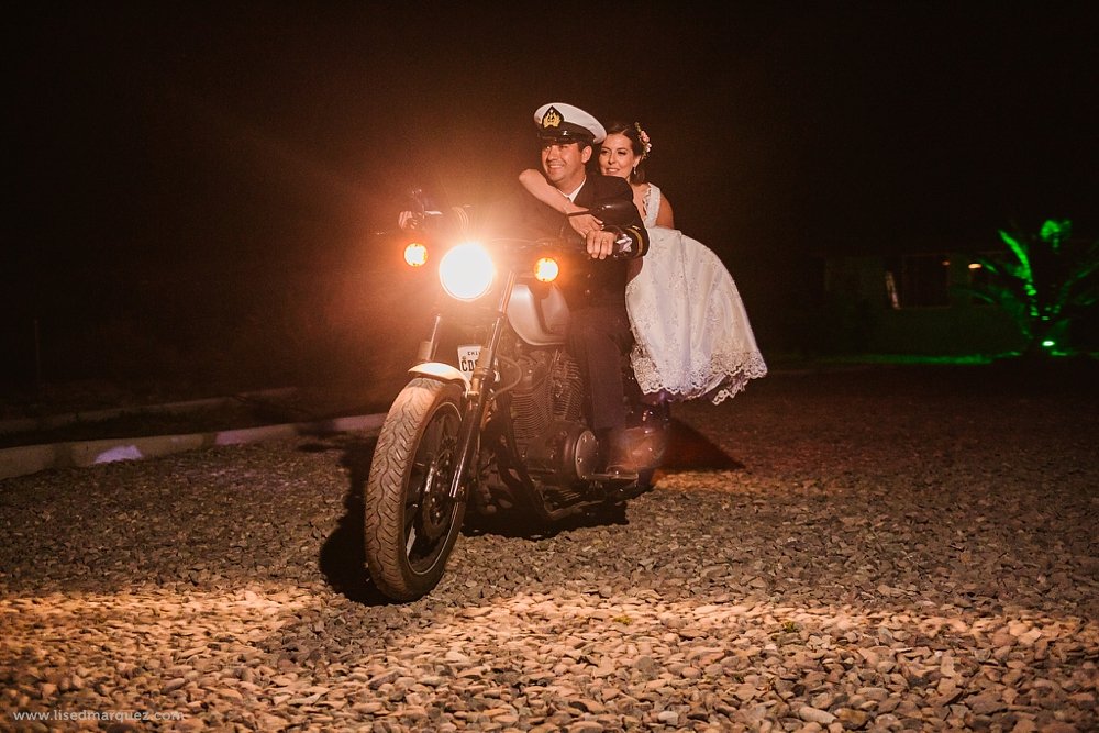 matrimonio-en-el-campo-colina-macaynico-102.jpg