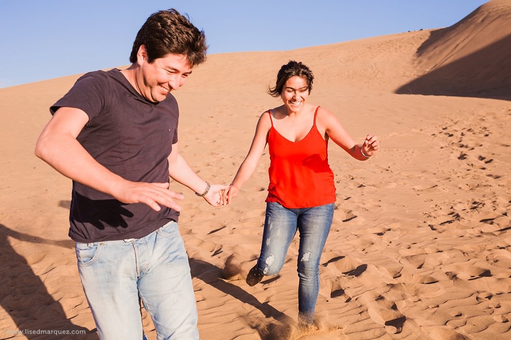 preboda en dunas de arena con con
