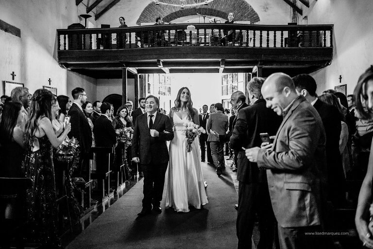 casamiento,fotografia de matrimonios,fotografo de bodas chile,fotografo de matrimonios,lised marquez,matrimonio,matrimonio iglesia de los jesuitas,matrimonio slider catamapu,