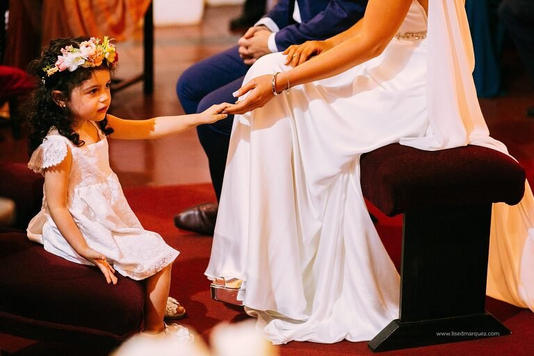 casamiento,fotografia de matrimonios,fotografo de bodas chile,fotografo de matrimonios,lised marquez,matrimonio,matrimonio iglesia de los jesuitas,matrimonio slider catamapu,