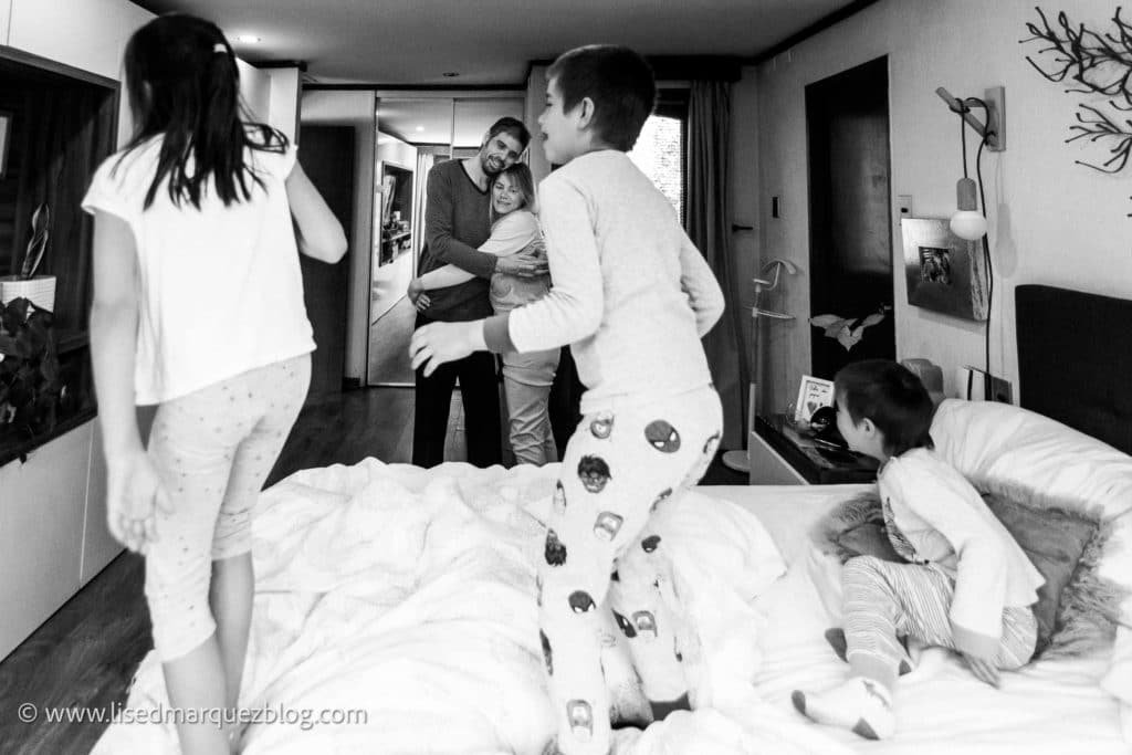 sesion de fotos familiares en casa